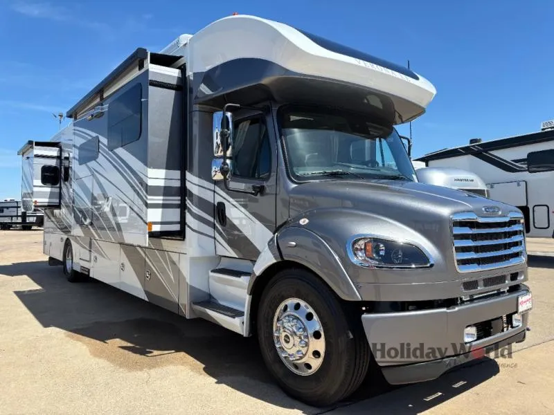 2026 Renegade RV Verona LE 40LTS - Photo 2