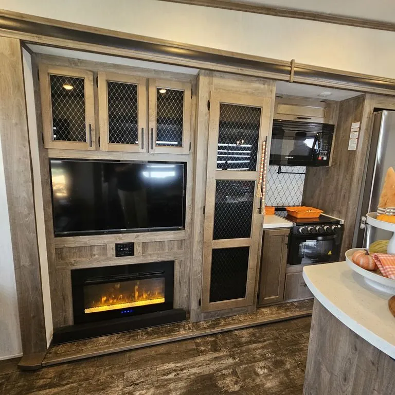 2021 Forest River Sabre 36BHQ, Photos photo 12
