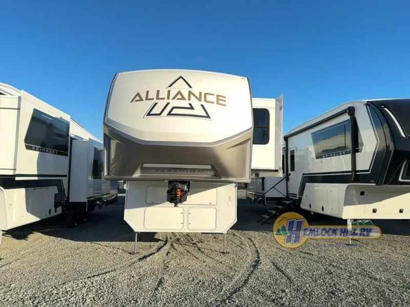2025 Alliance RV Paradigm 375RD - Photo 3