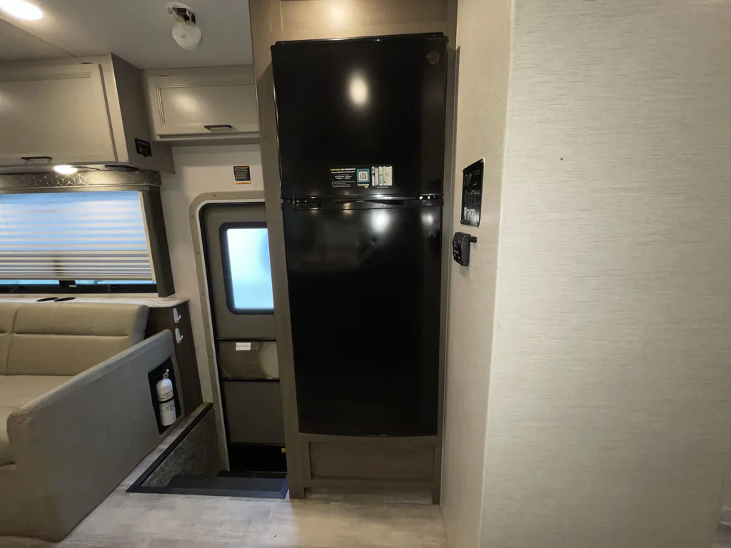 2024 Thor Motor Coach Freedom Traveler A32, Photos photo 7