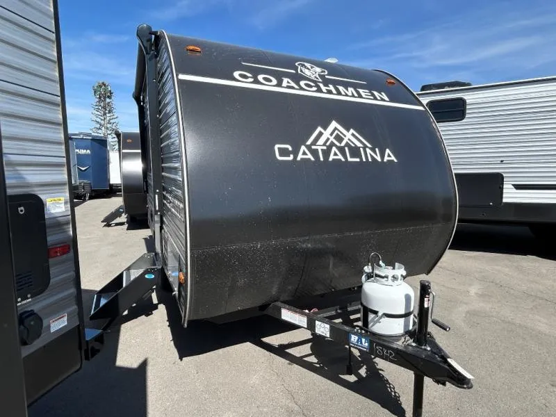 2026 Coachmen Catalina Summit Series 7 134RDX - Photo 2