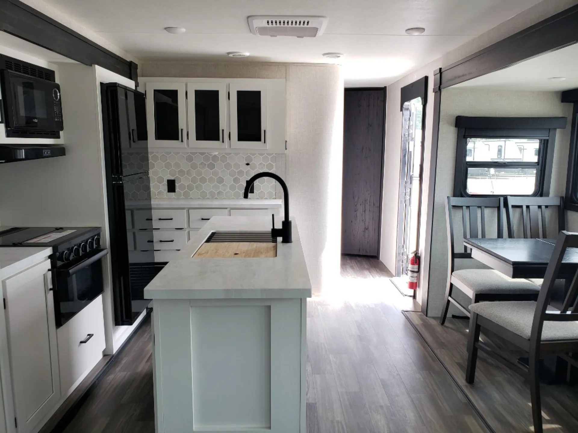 2024 Highland Ridge Open Range Light 290RLS dealer photo 3 from Unlimited RV