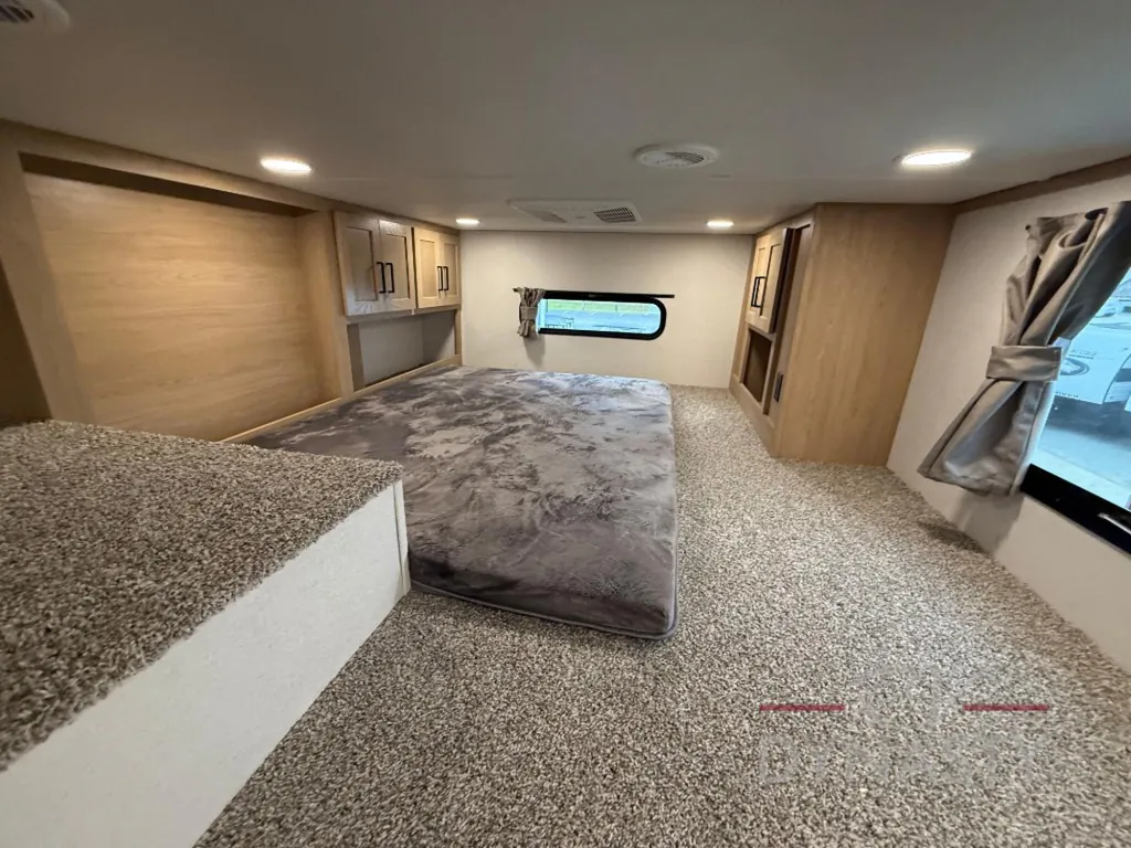 2026 Forest River Sandpiper Destination Trailers 41DUPLEX, Photos photo 38