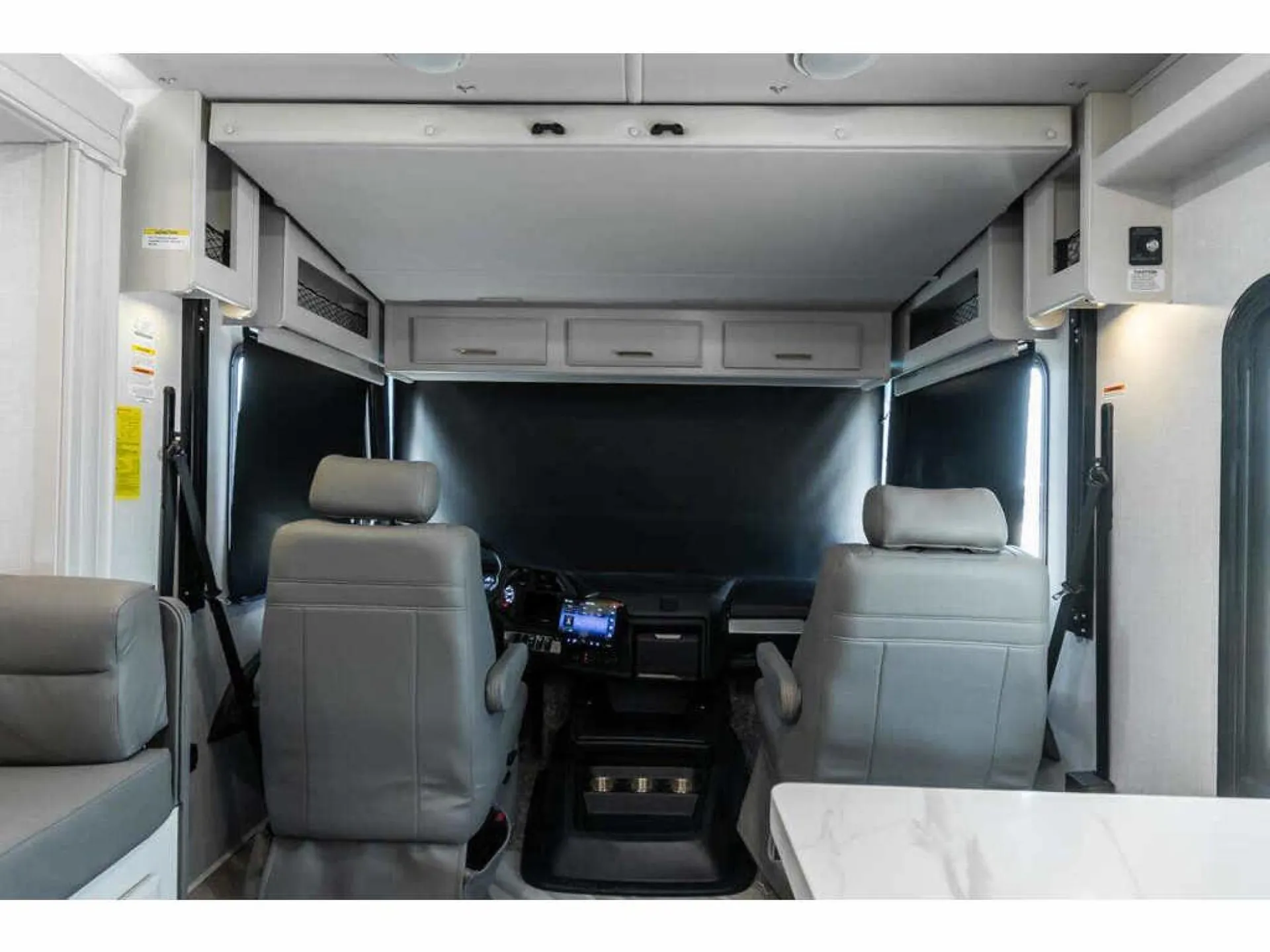 2026 Holiday Rambler Invicta 34MB - Photo 4