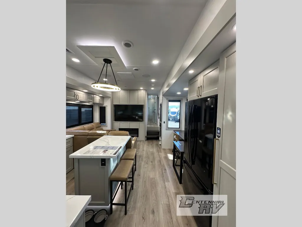 2026 Brinkley Model G 3950, Photos photo 28
