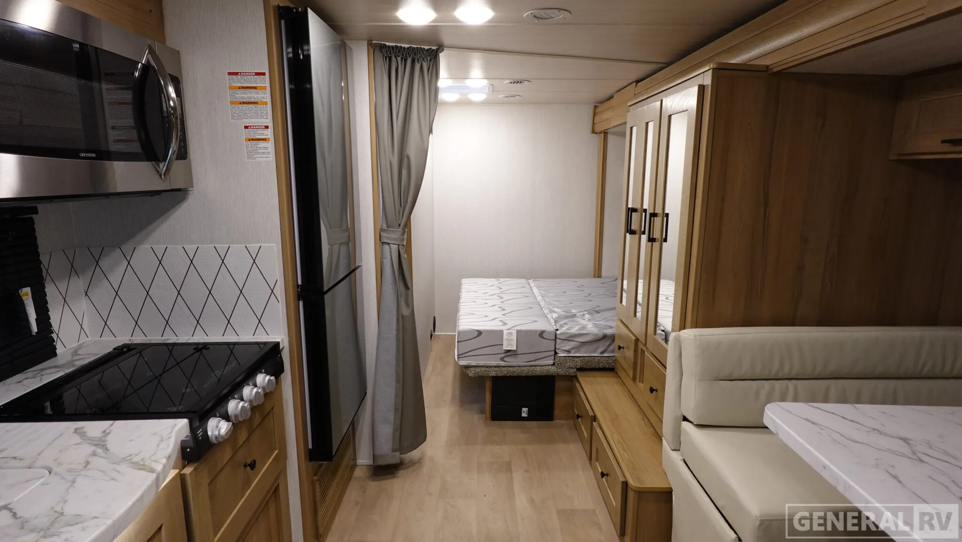 2026 NeXus RV Viper 25V - Photo 3