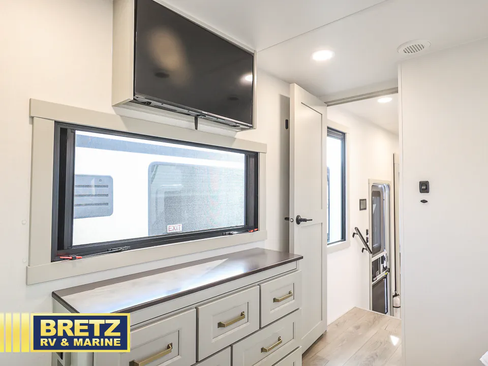 2027 Brinkley Model G 3970, Photos photo 44