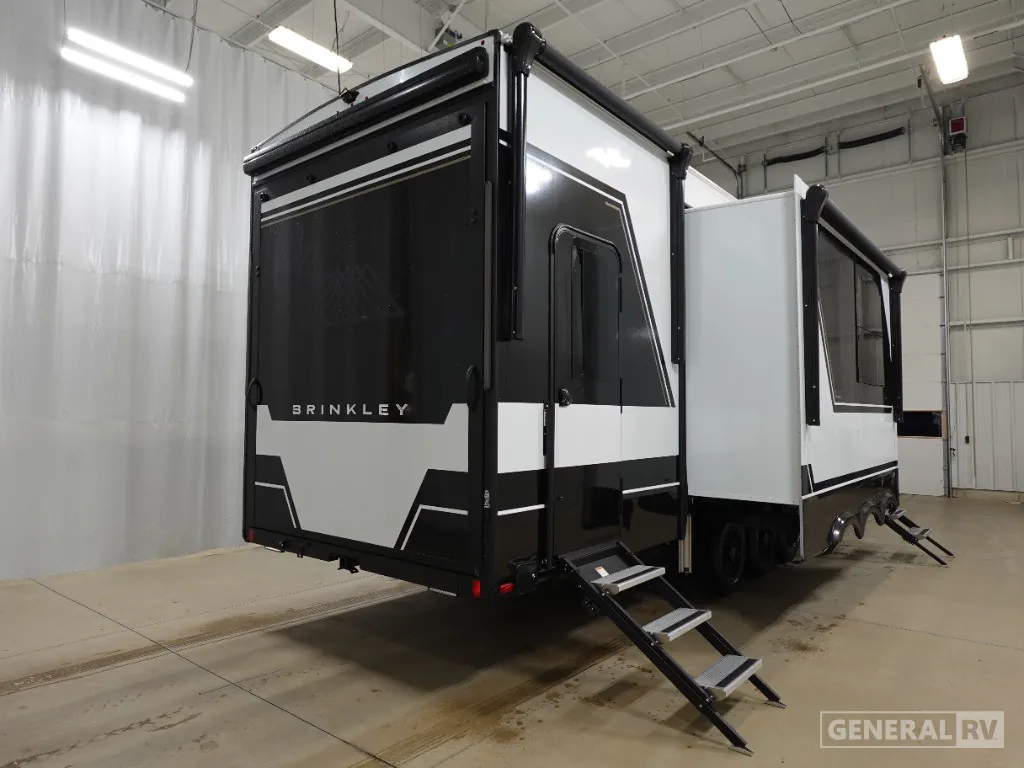 2025 Brinkley Model G 3250, Photos photo 8