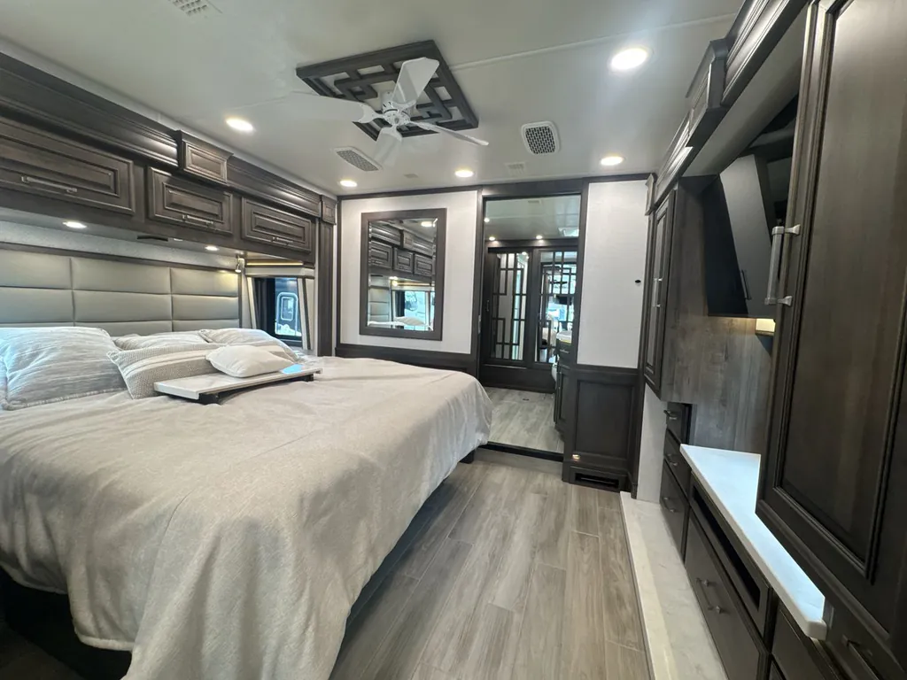 2026 Entegra Coach Aspire 44V, Photos photo 15