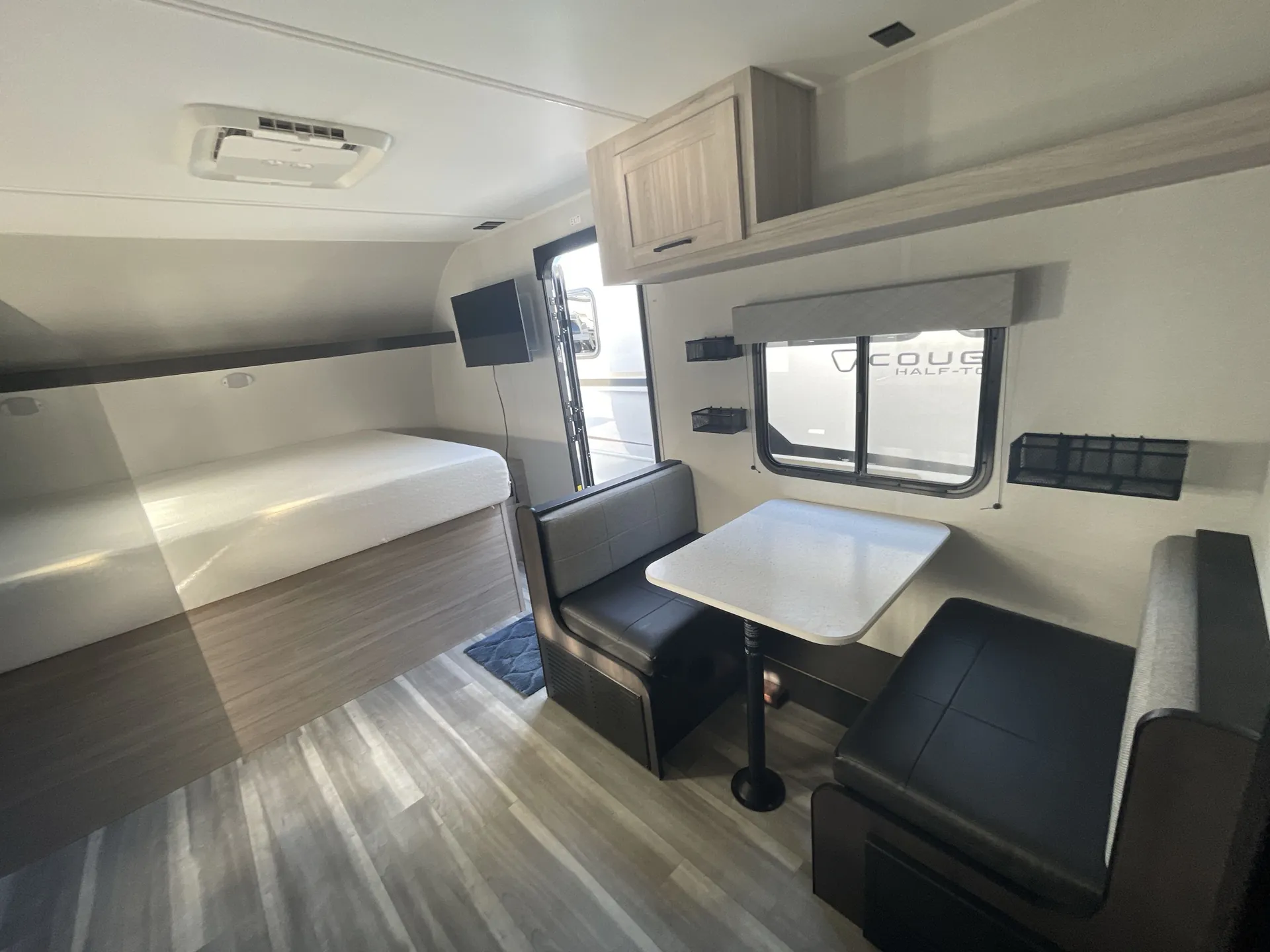 2025 Heartland Mallard 17RBL — living area main