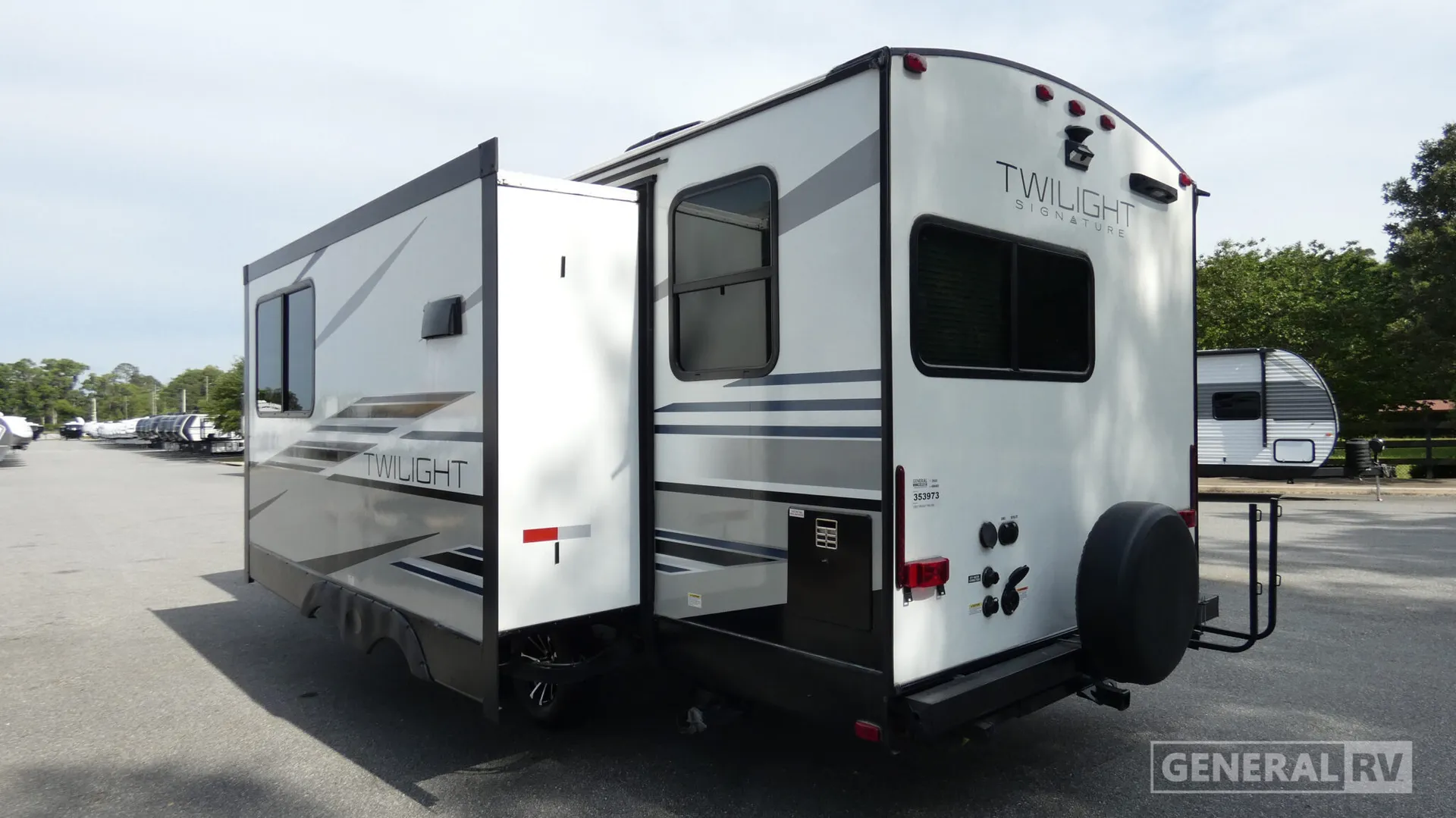2022 Cruiser RV Twilight Signature TWS 2280 - Photo 4