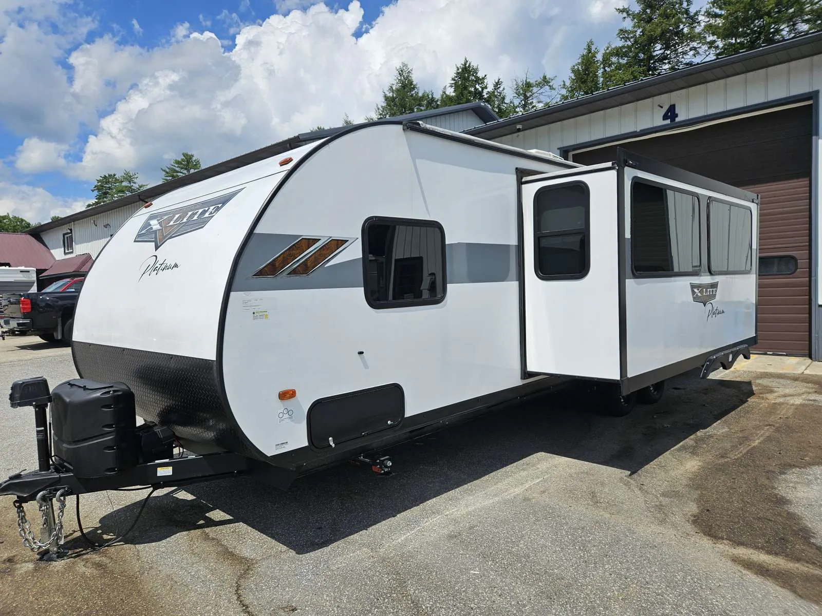 2023 Forest River Wildwood 263BHXL - Photo 4