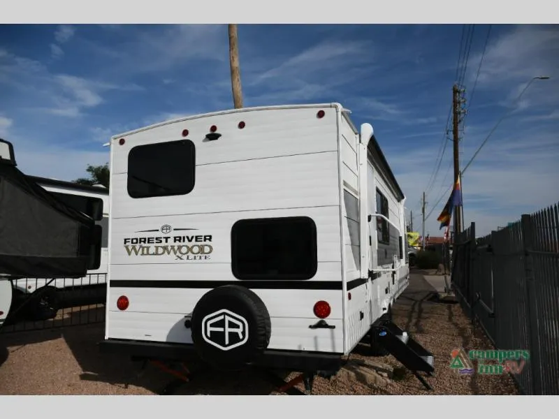 2026 Forest River Wildwood X-Lite 280ICE - Photo 4