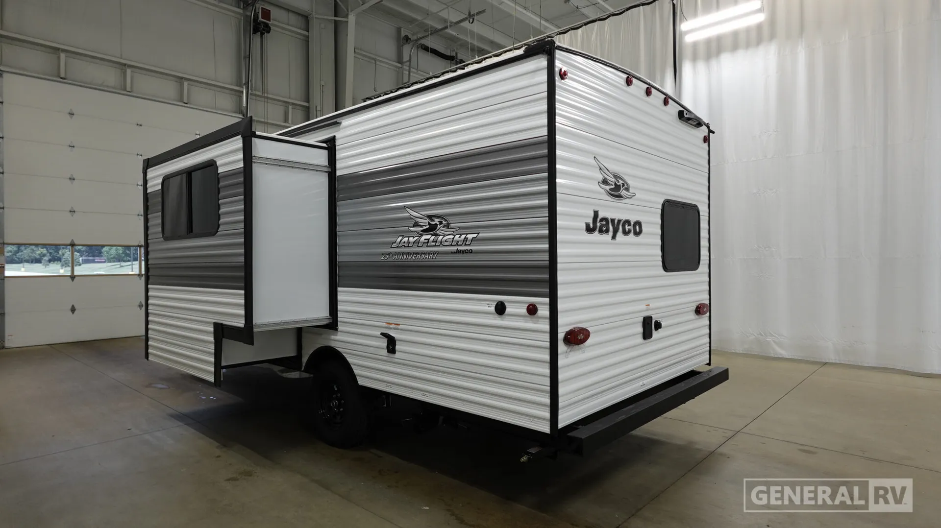 2027 Jayco Jay Flight SLX 178DBS - Photo 4