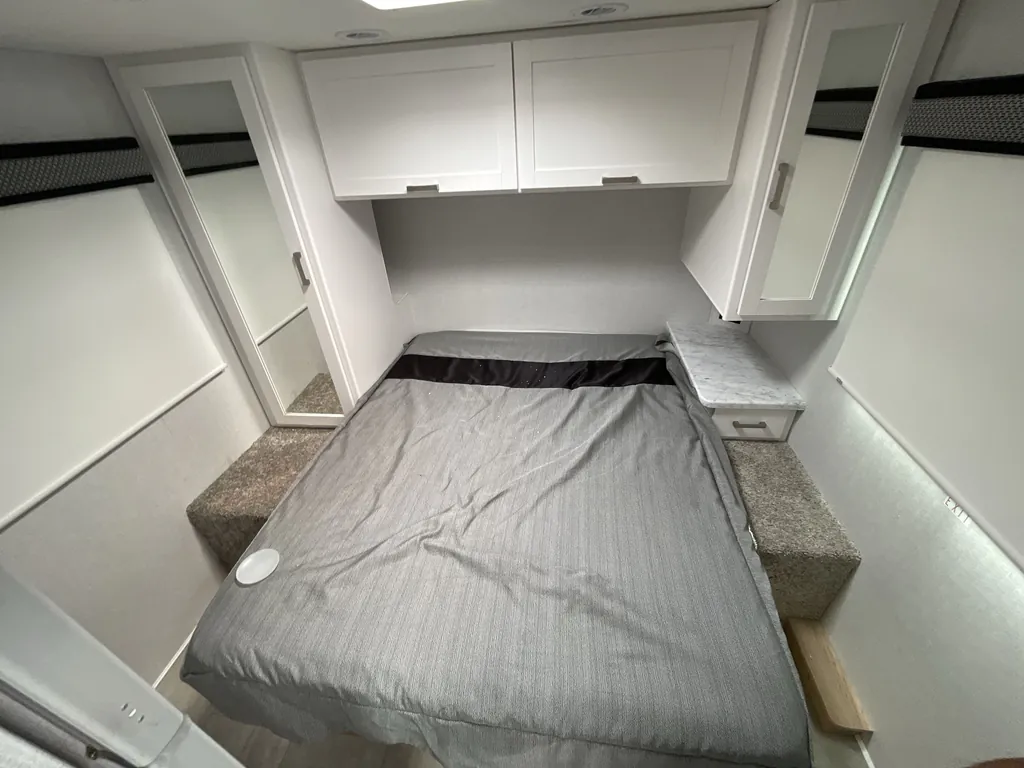 2026 Thor Motor Coach Freedom Elite 28HZ, Photos photo 15