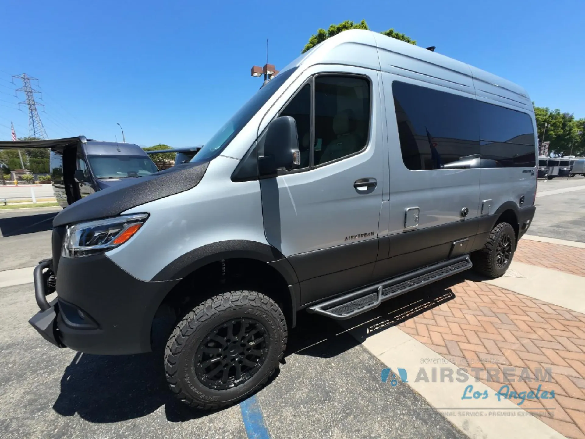 2026 Airstream Interstate 19GTX - Photo 4