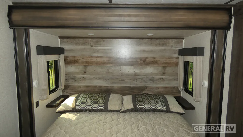 2020 Keystone Montana High Country 385BR, Photos photo 9