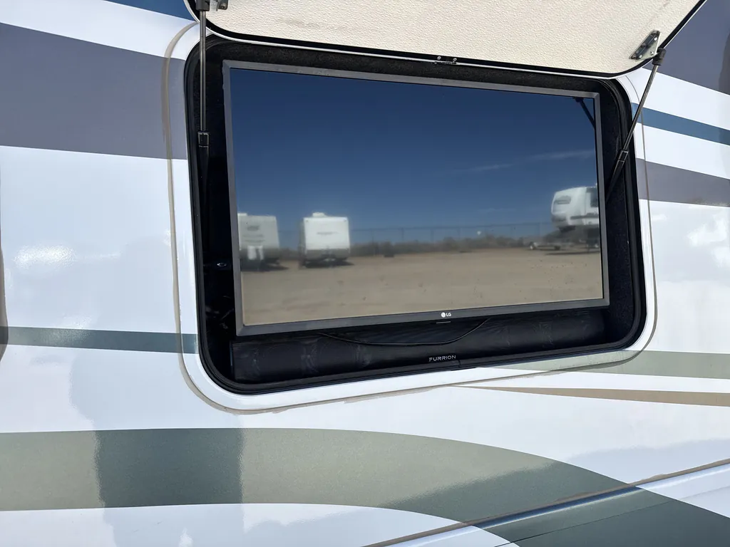 2019 Tiffin Wayfarer 25 QW, Photos photo 18