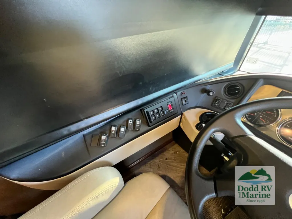 2019 Fleetwood Pace Arrow LXE 38K, Photos photo 10