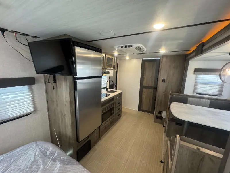 2021 Forest River Surveyor Legend 19RBLE, Photos photo 19