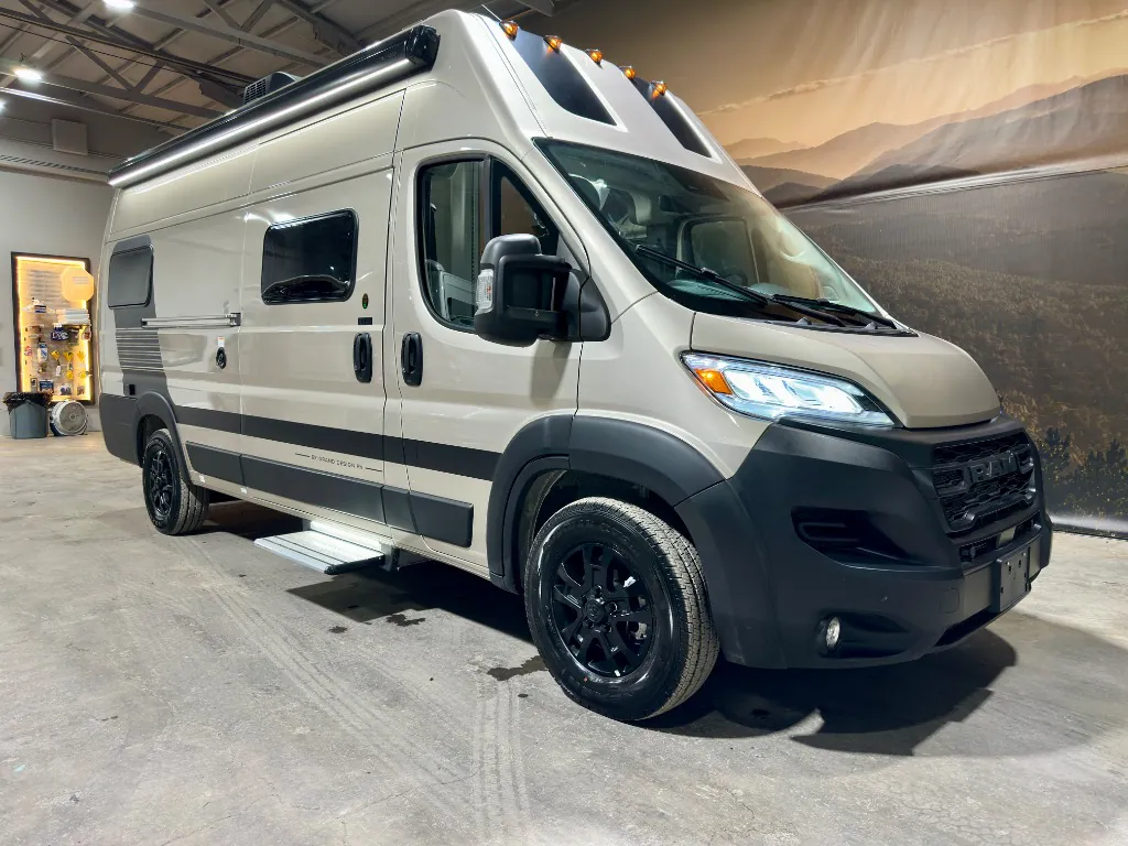 2027 Grand Design Lineage Series VP LVP2 - Photo 2