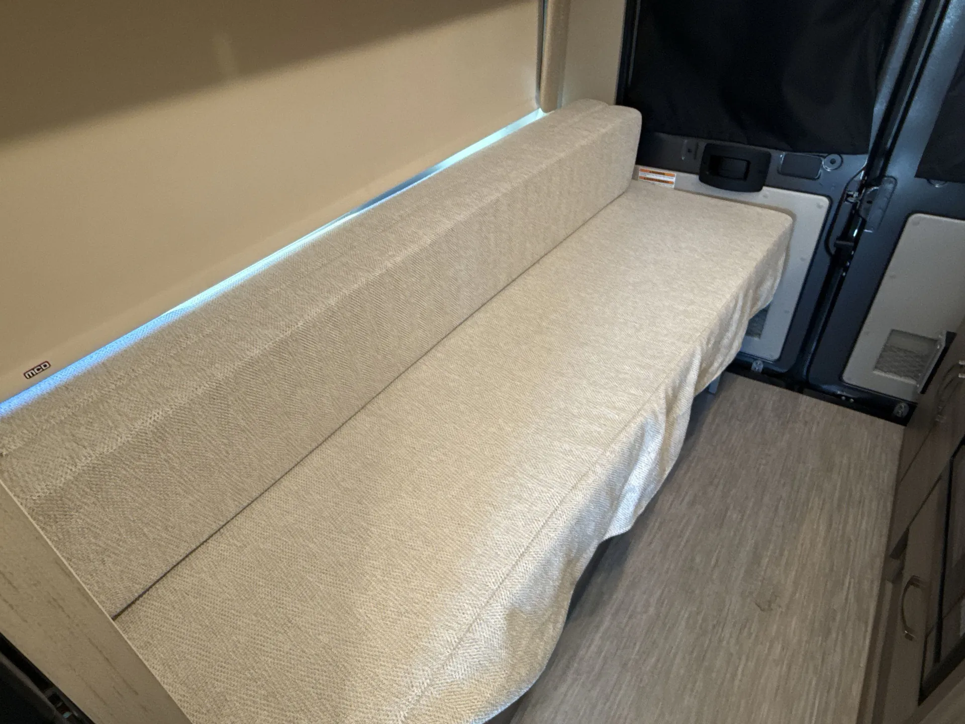 2024 entegra coach Ethos Li 20AL — living area main