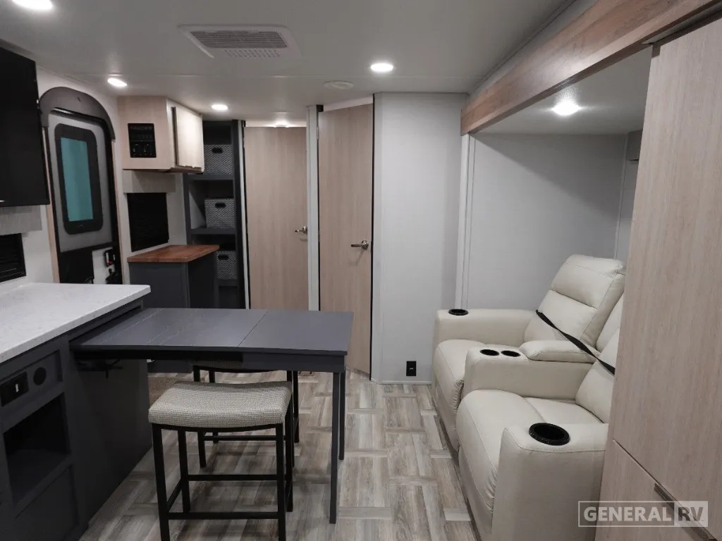 2025 Prime Time RV Tracer 255DS - Photo 4