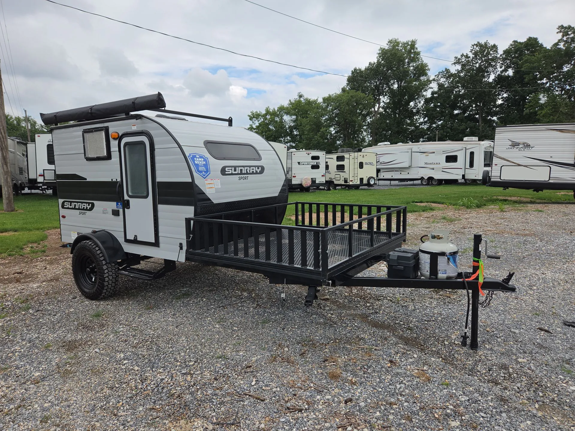 2023 Sunset Park RV SunRay 109E - Photo 2