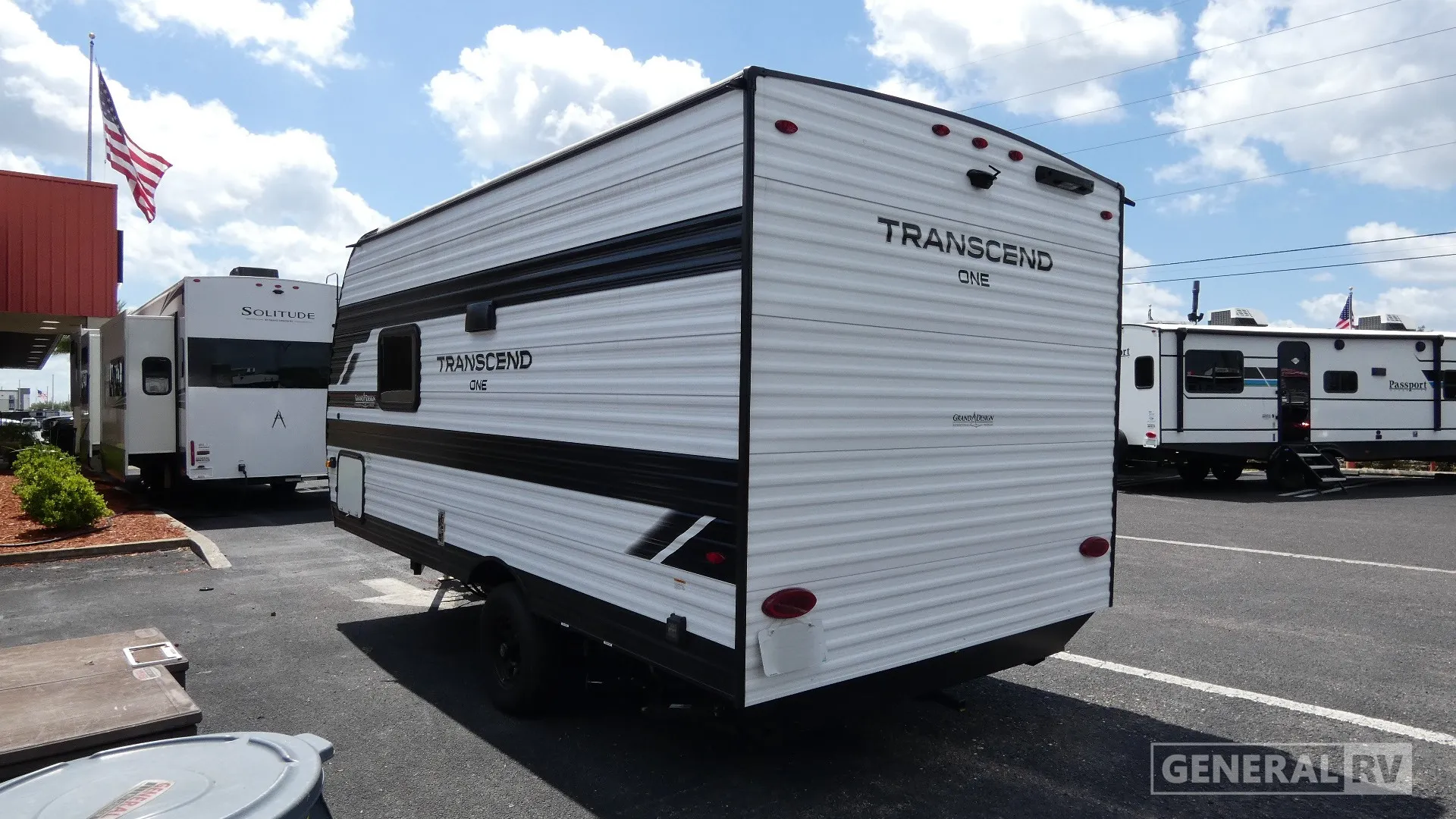 2025 Grand Design Transcend One 151RB - Photo 4