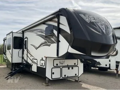 2018 K-Z Venom 4012TK - Photo 2