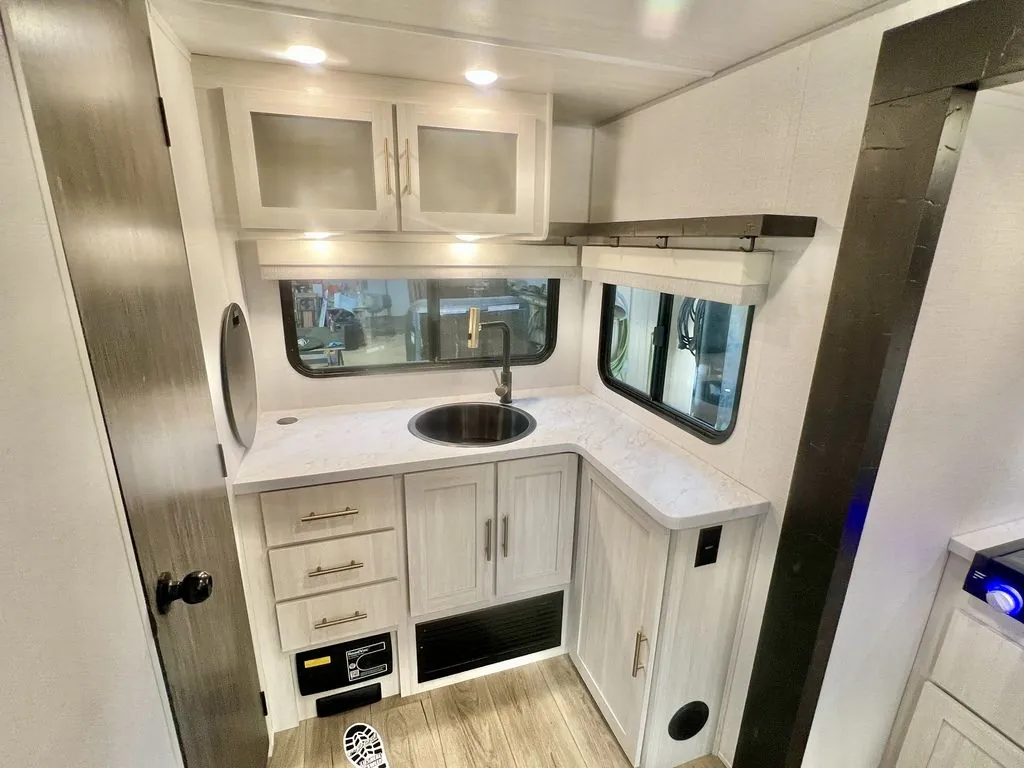 2027 Forest River R-Pod Un-Mapped 23MK, Photos photo 31