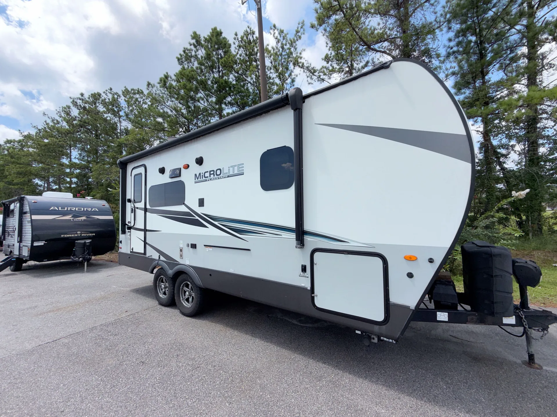 2022 Forest River Flagstaff Micro Lite 22FBS - Photo 3