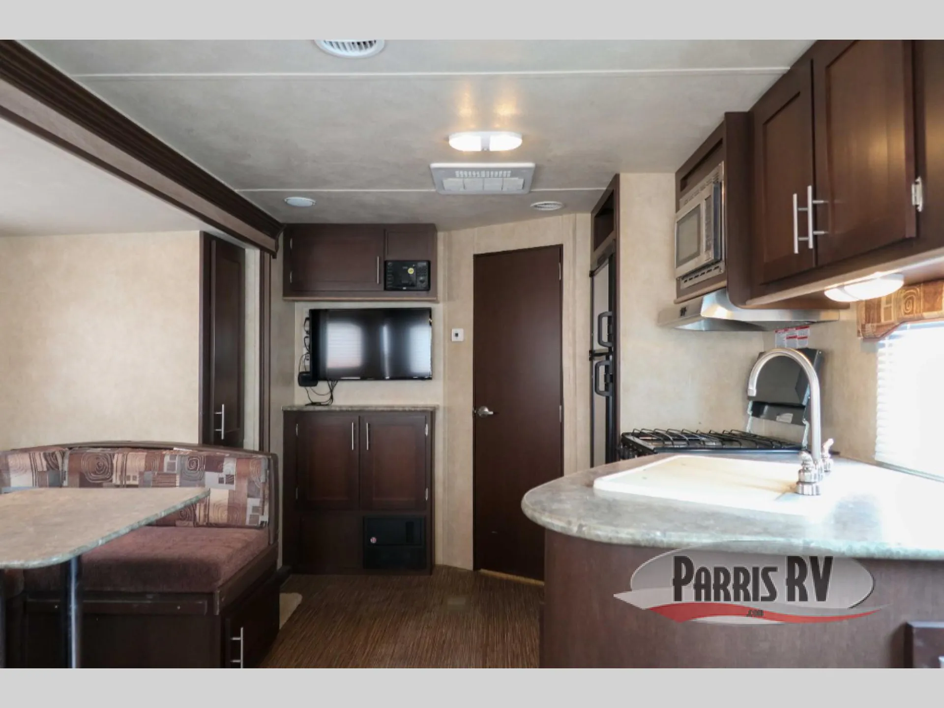 2016 Forest River EVO T2460 - Photo 4