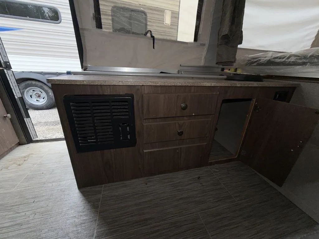 2019 Forest River Flagstaff 176LTD, Photos photo 16