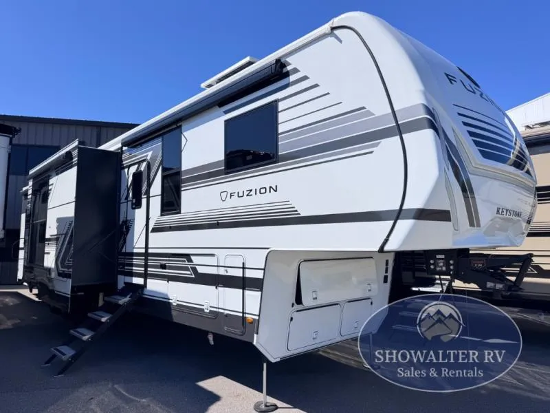 2026 Keystone Fuzion 440 - Main photo