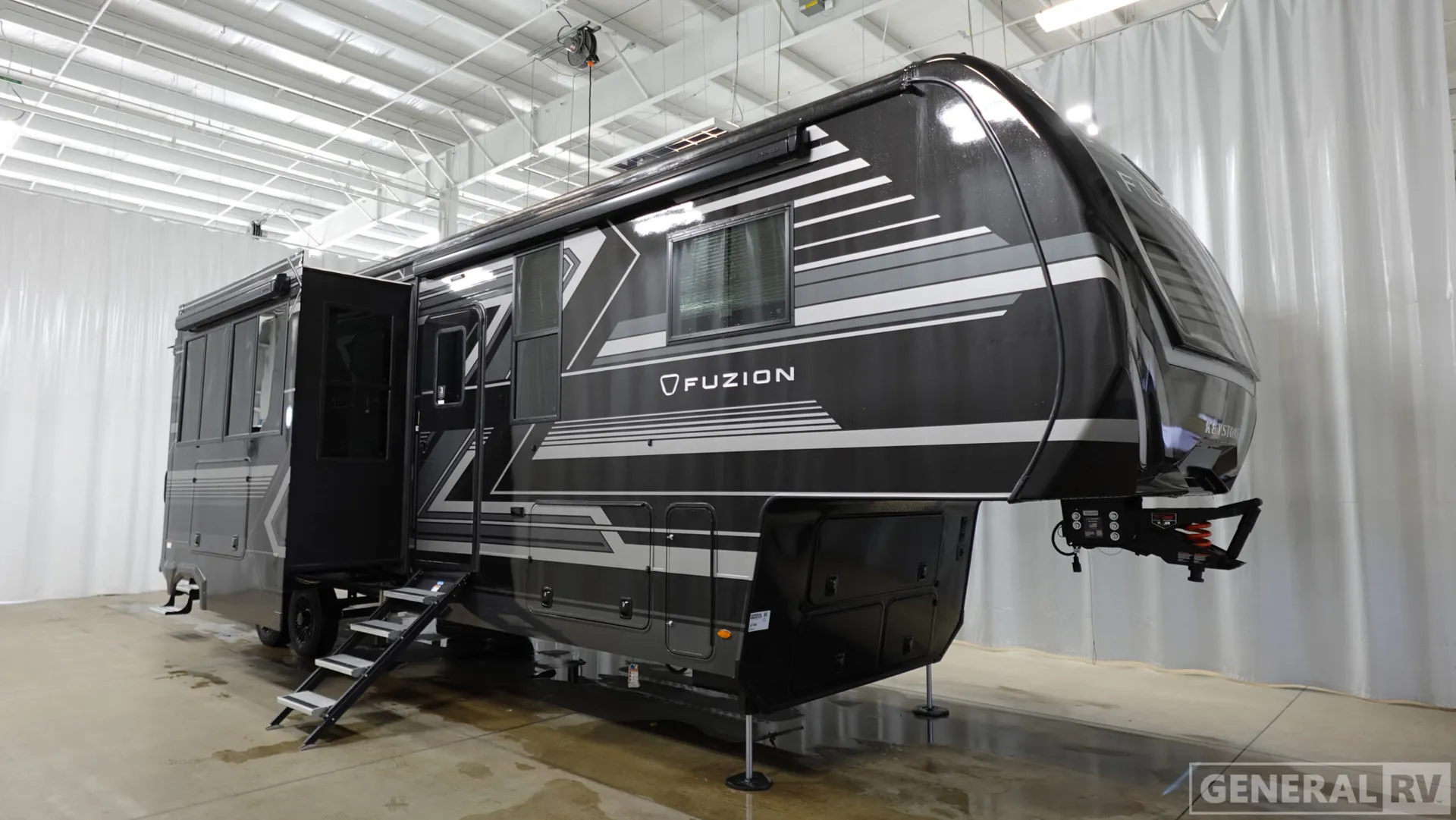 2026 Keystone RV Fuzion 373 - Photo 2