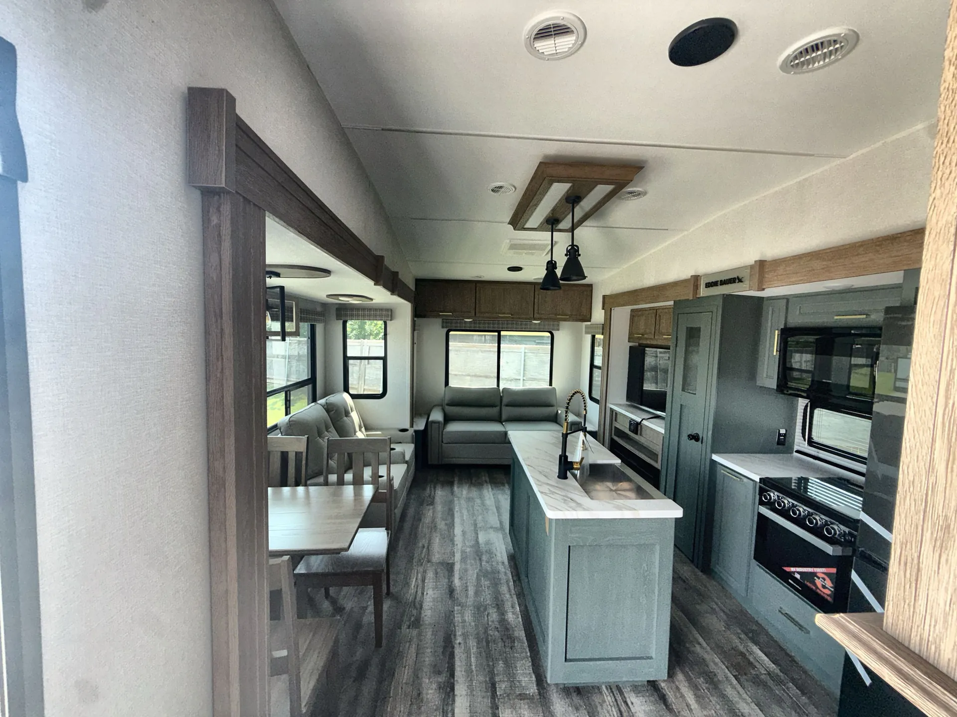 2025 Heartland Eddie Bauer Signature 3101RL — living area main