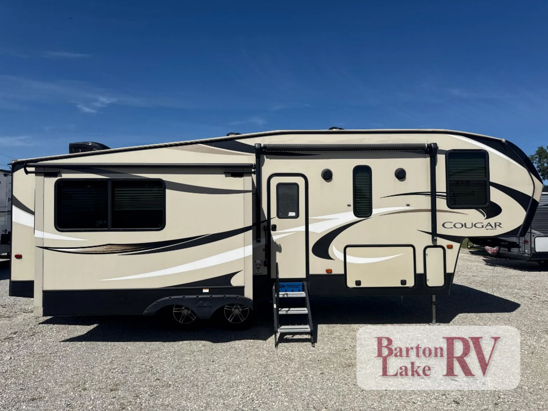 2019 Keystone Cougar Half-Ton 27SGS - Photo 2