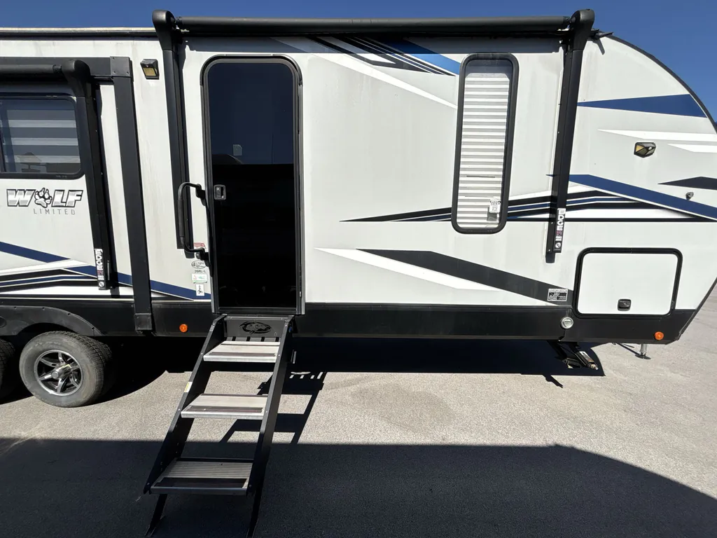 2021 Forest River Cherokee Alpha Wolf 26RL-L, Photos photo 20