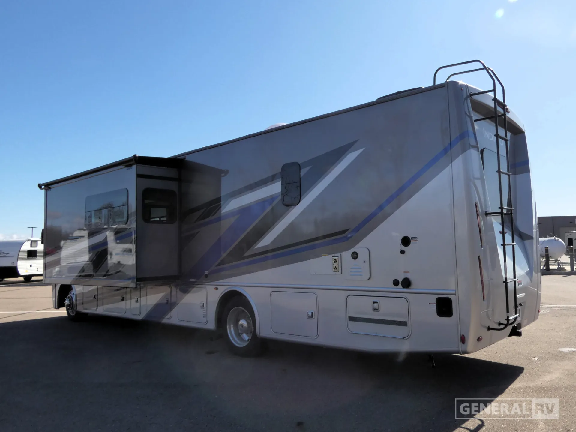 2026 Thor Motor Coach Indigo CC35 - Photo 4