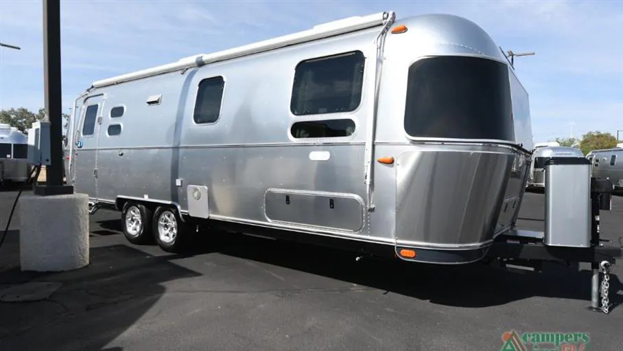 2027 Airstream Flying Cloud 27FB - Photo 4