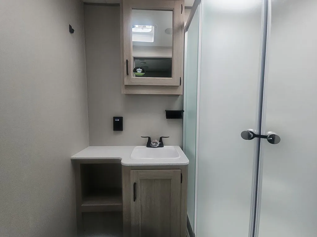 2026 Forest River Aurora 34BHTS 2 QUEEN BEDS, Photos photo 31