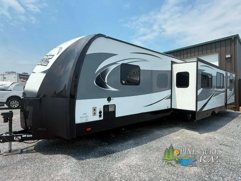 2018 Forest River RV Vibe Used    313BHS (Hampton, NB) - Photo 2