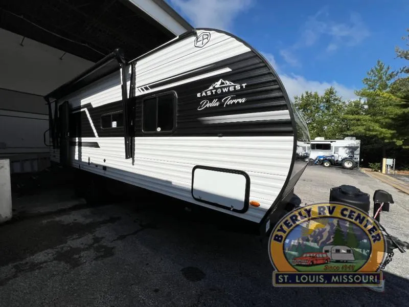 2026 East to West Della Terra 261RB - Photo 2