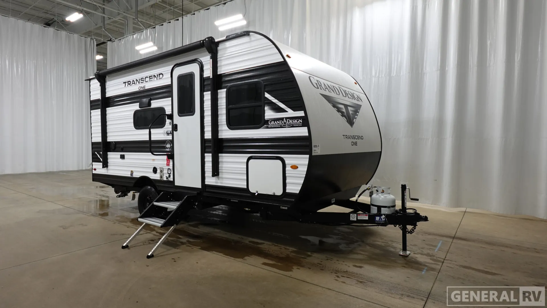 2026 Grand Design Transcend One 151BH - Photo 2