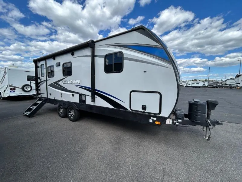 2021 Cruiser RV Shadow Cruiser 225RBS - Photo 2