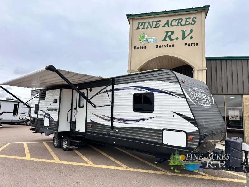 2017 Heartland Prowler Used    33P BHS Triple Slide Out Bunk room - Photo 4