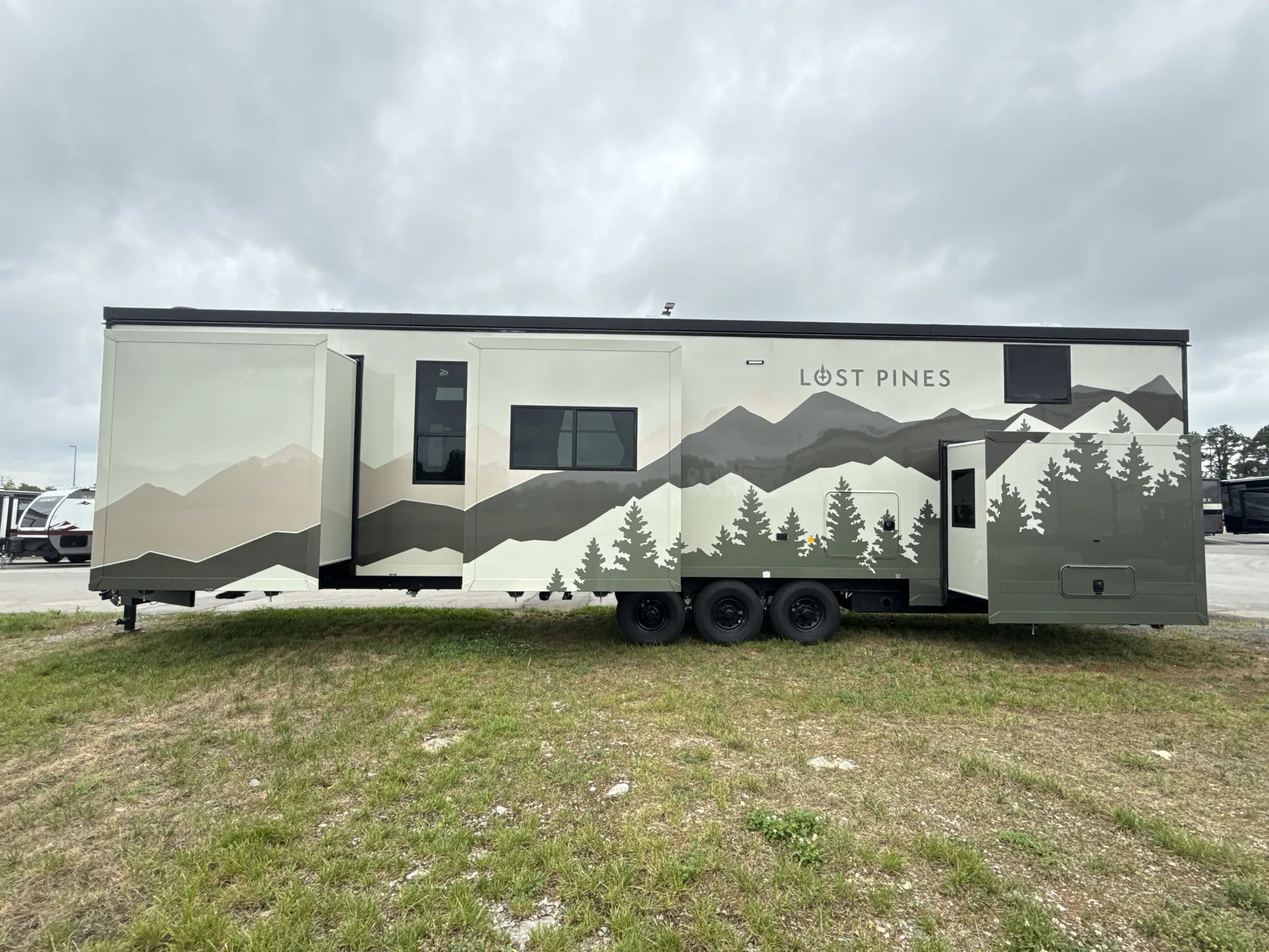 2026 Forest River Lost Pines ASPEN — off campside
