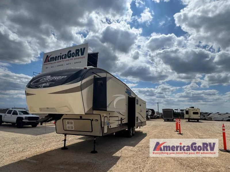 2017 Keystone Cougar 333MKS - Photo 2