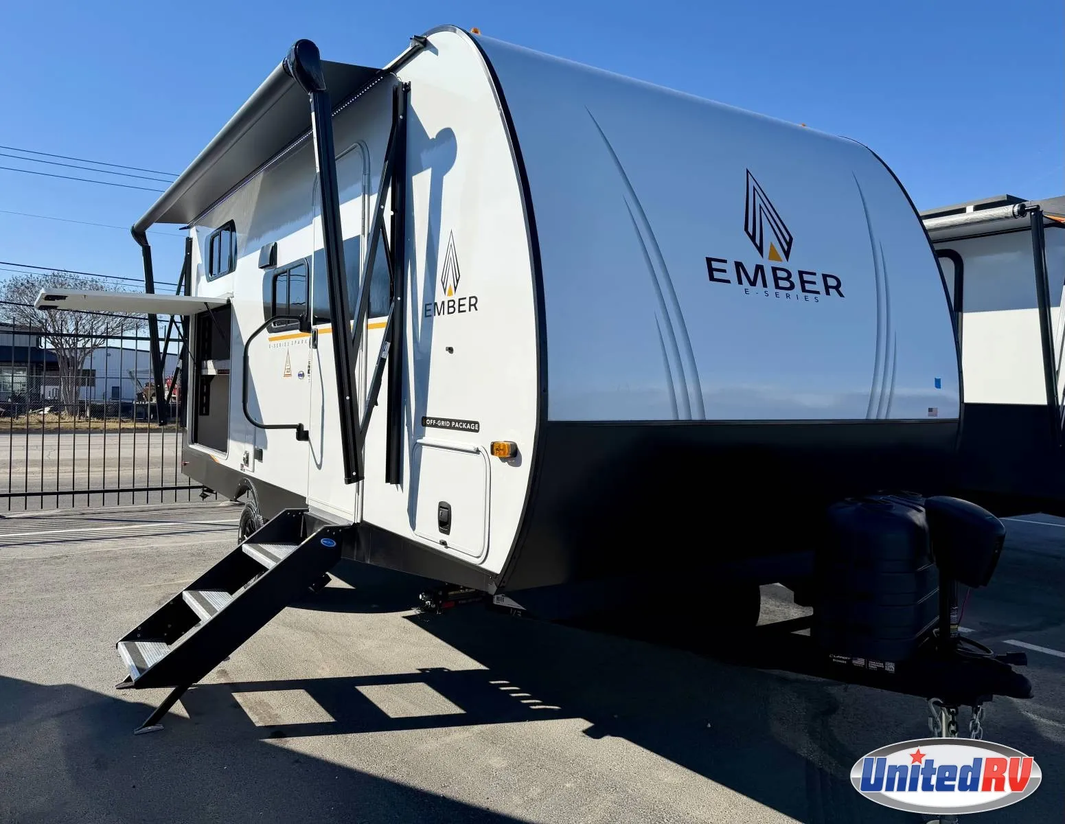 2026 EMBER RV EMBER E-SERIES 19ETS - Photo 2
